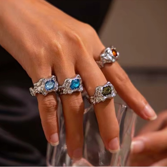 Vintage Faro Elegant Silver Colorful Gemstone Adjustable Ring Set - Picture 5 of 5